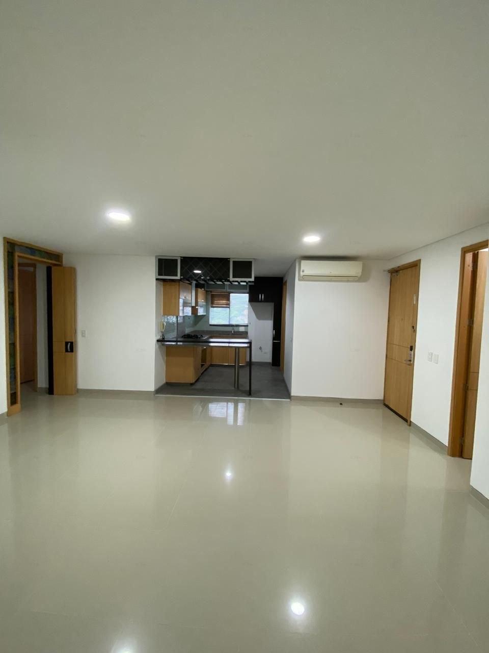 APTO EDIF. MORIAH
